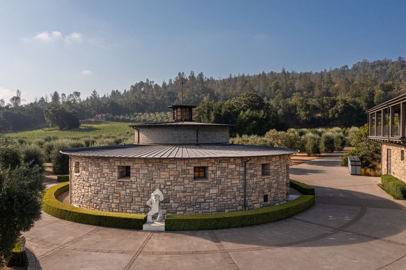 Marciano Estate Winery
